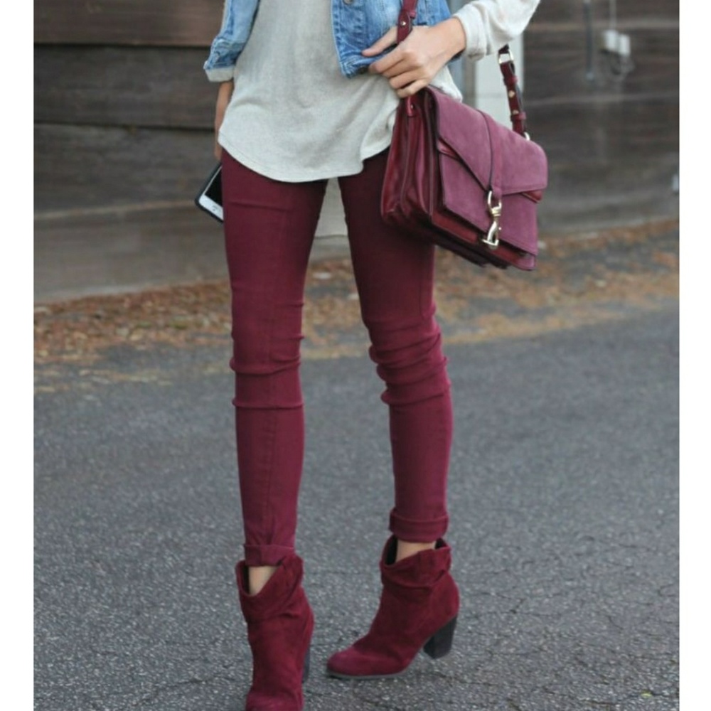 Burgundy High Wasted skinny pants